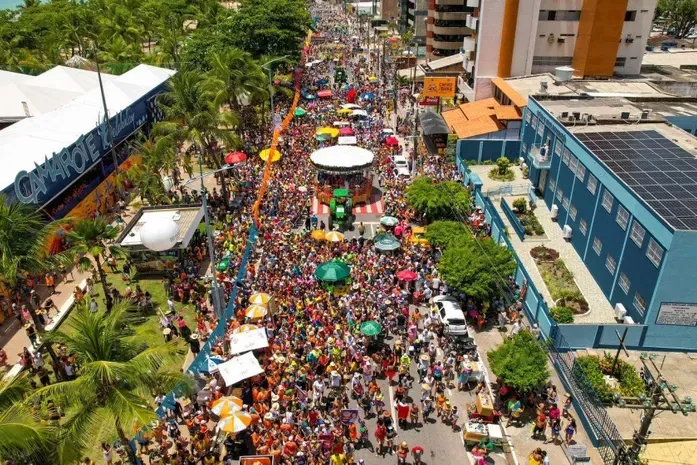 Carnaval 2026 já começou em Maceió: confira a programação completa das prévias com blocos, horários e locais
