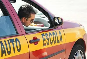 Governo Federal quer fim da obrigatoriedade de autoescola para tirar CNH