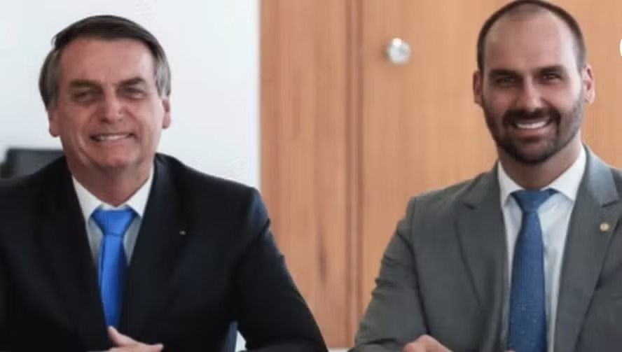 Bolsonaro e o filho Eduardo têm reprovação maior que Lula por tarifa dos EUA, aponta Quaest