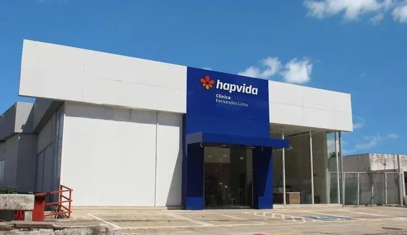 Hapvida é condenada a indenizar paciente em R$ 30 mil por demora que tornou lesão no joelho crônica