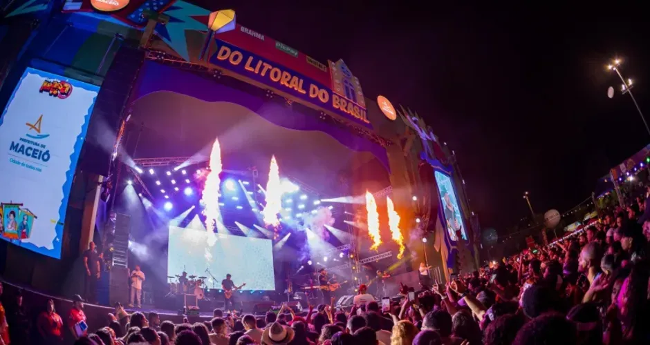 Casal é preso por desacato e agressão a policiais durante São João em Jaraguá