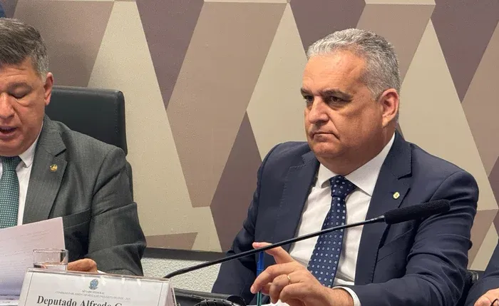 União Brasil deve anunciar saída da base do governo Lula em Alagoas