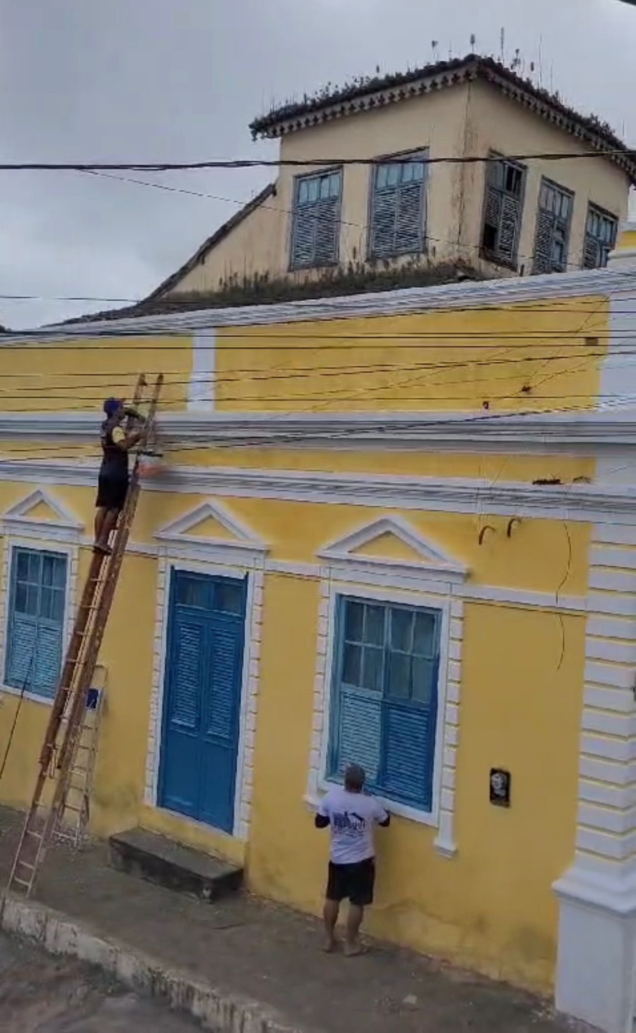 Moradores de Água Branca denunciam descaso: Casa do Barão, patrimônio histórico à beira da ruína