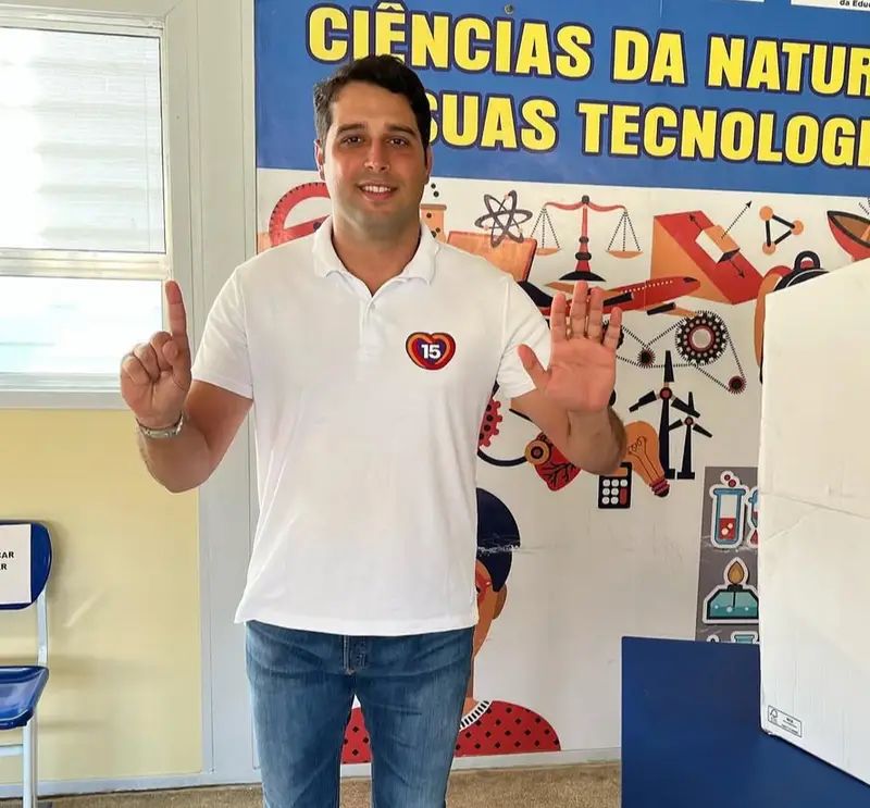 Calote de R$ 550 mil: gestão Arthur Freitas deixa de cumprir acordo e não paga cachês de artistas em 2024