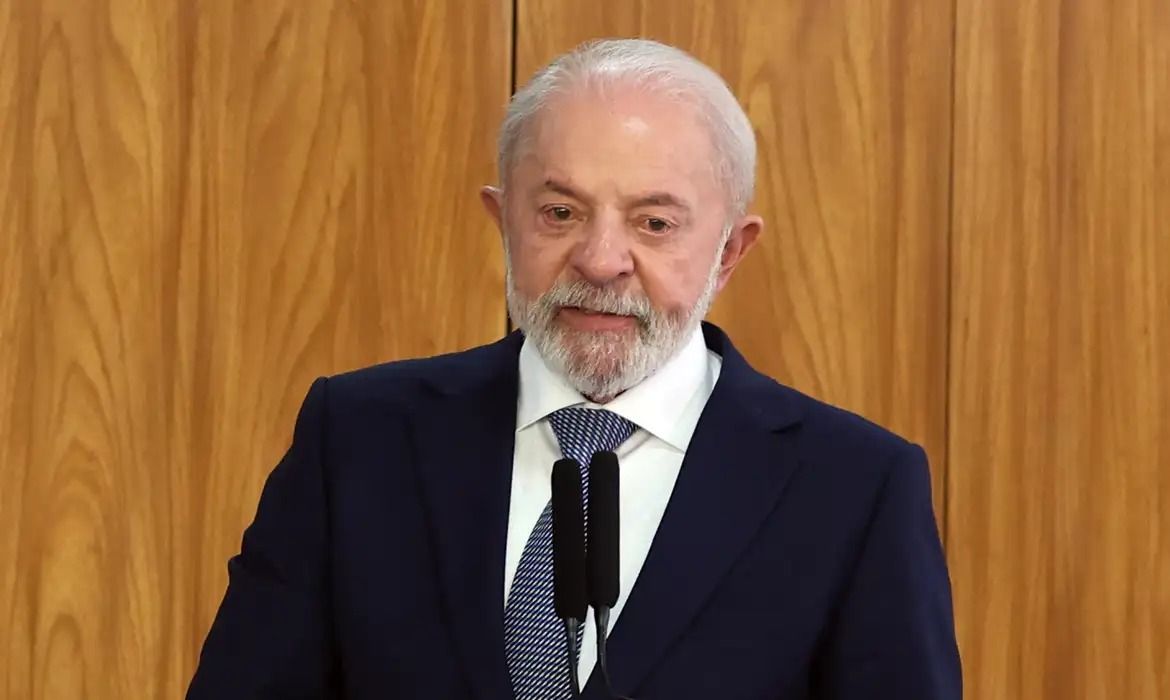 Lula diz que “traficantes são vítimas dos usuários também” ao comentar combate às drogas