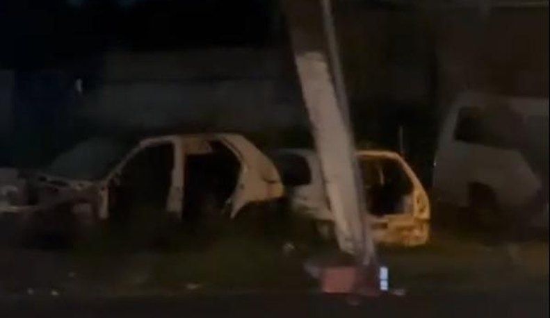 Caminhão colide com poste, parte estrutura ao meio e deixa parte de Maceió sem energia