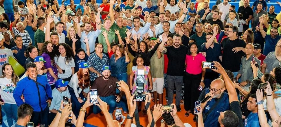 JHC inaugura Parque Osman Loureiro e promove transformação social no Clima Bom