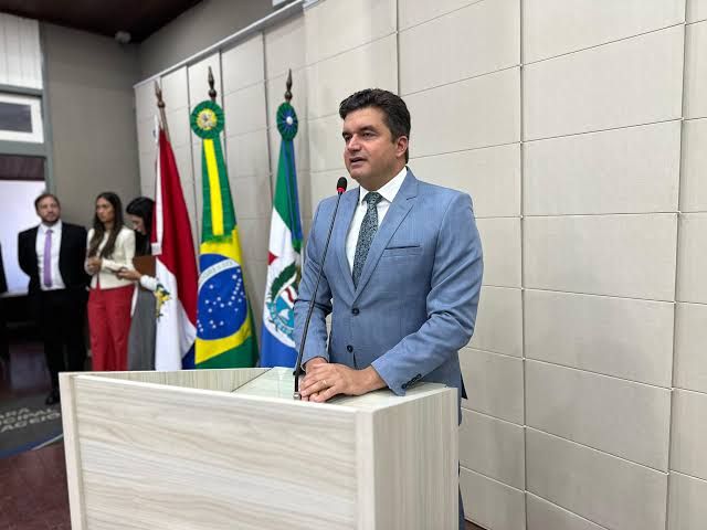 Rui Palmeira pode não ter cumprido a aplicação de 25% na educação