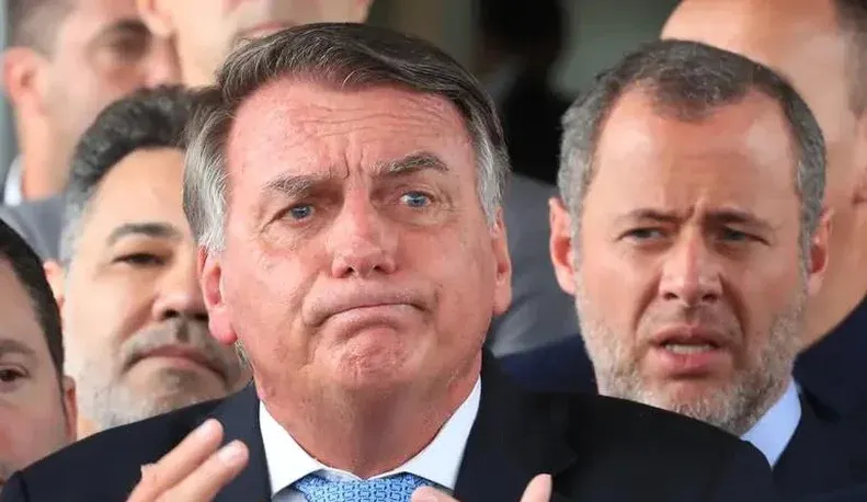 Bolsonaro e aliados têm audiência de custódia hoje; veja horários e penas de cada um