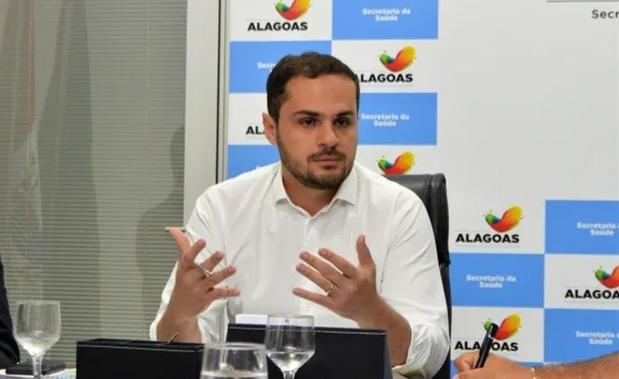 Da Covid à Operação Estágio IV: as contas que Alexandre Ayres nunca explicou