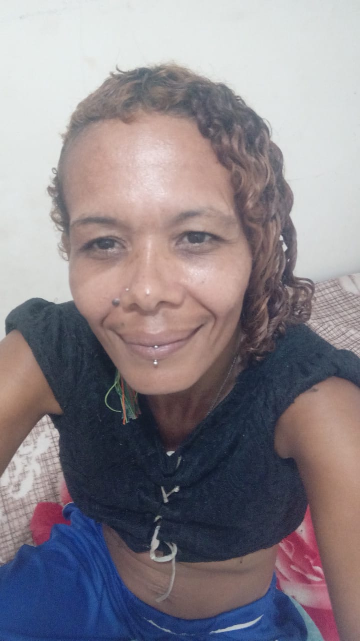 Mulher desaparece e família faz apelo para localizá-la