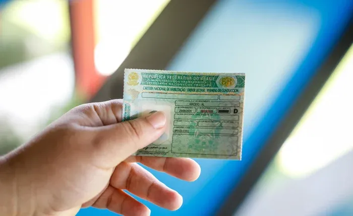 Detran/AL suspende mais de 1.700 habilitações por infrações em 2025