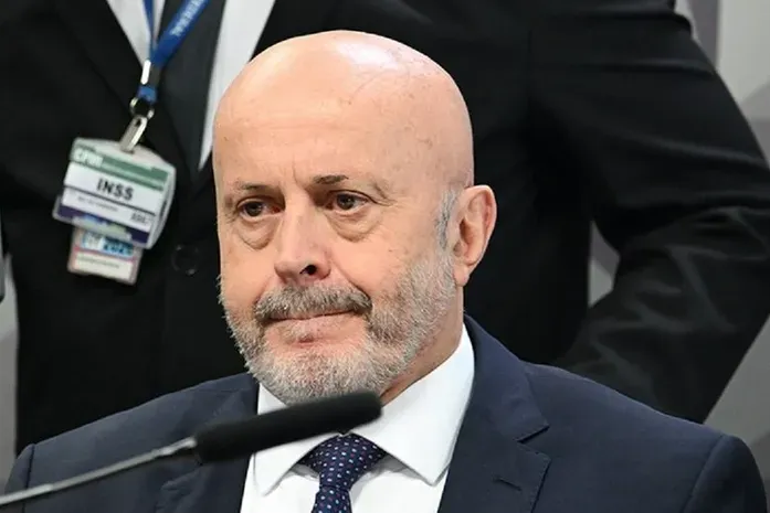 Careca do INSS tentou emplacar contratos milionários no Ministério da Saúde