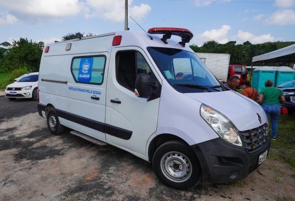 Vereador denuncia "ambulâncias paradas" e diz que saúde do governo Paulo Dantas "vive na UTI"