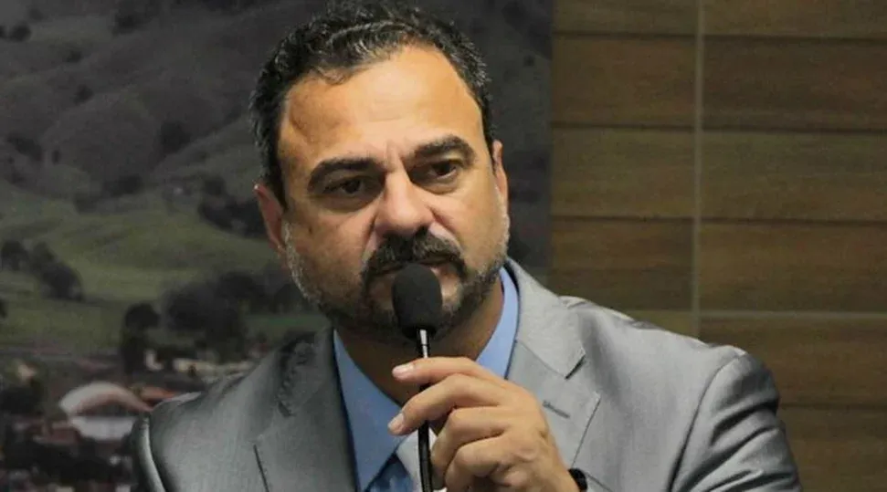 TJ de Alagoas mantém prisão de ex-prefeito de Maribondo condenado por homicídio