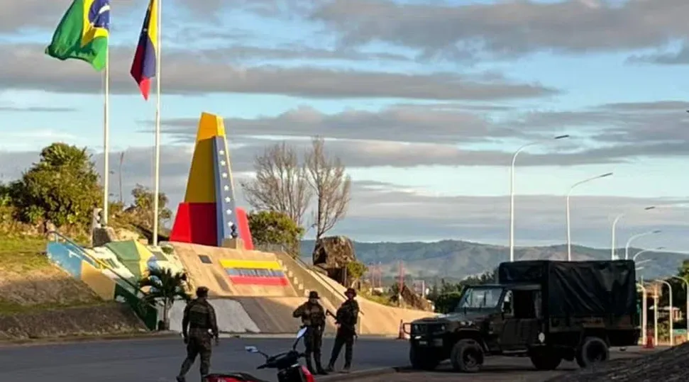 Brasil fecha fronteira com a Venezuela após ofensiva dos EUA e anúncio de captura de Maduro