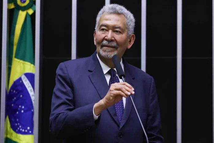 Ausência de Paulão emposse evidencia divisão interna do PT em Alagoas