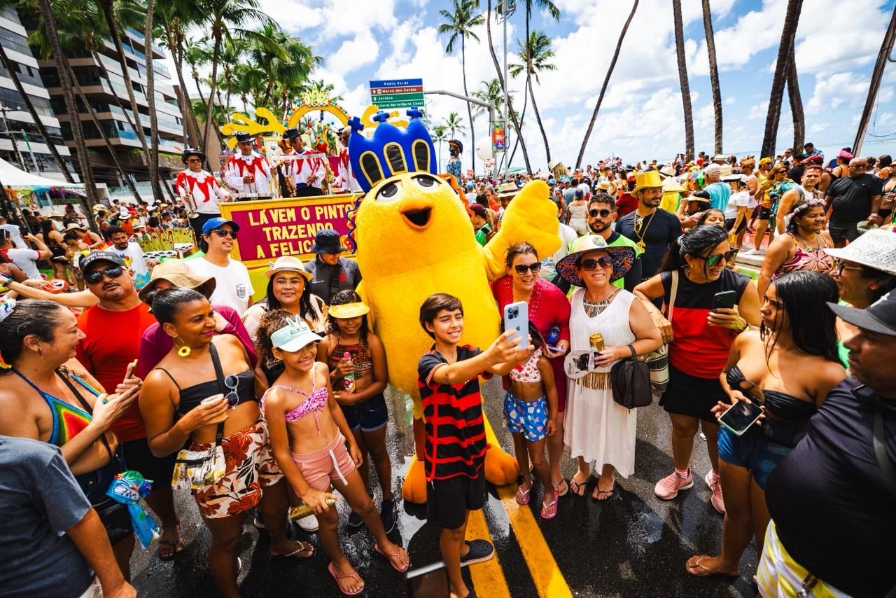 Carnaval 2026: Maior bloco à beira-mar do mundo, Pinto da Madrugada desfila em 7 de fevereiro