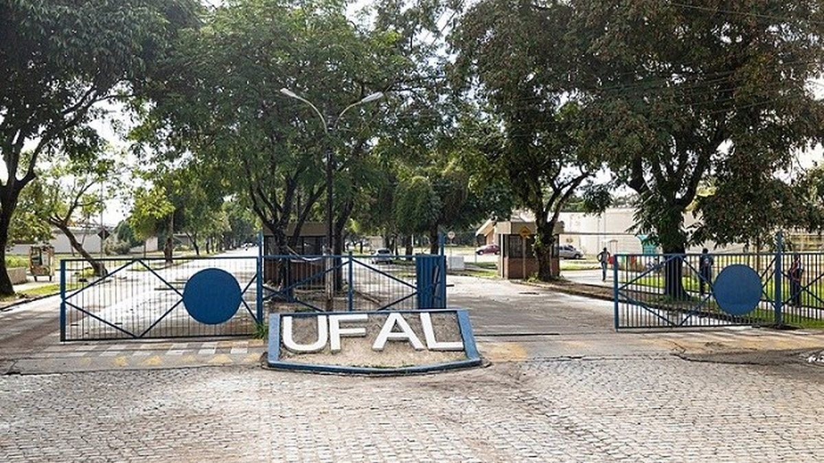 Time82 - Curso de Relações Públicas da Ufal suspende atividades ...