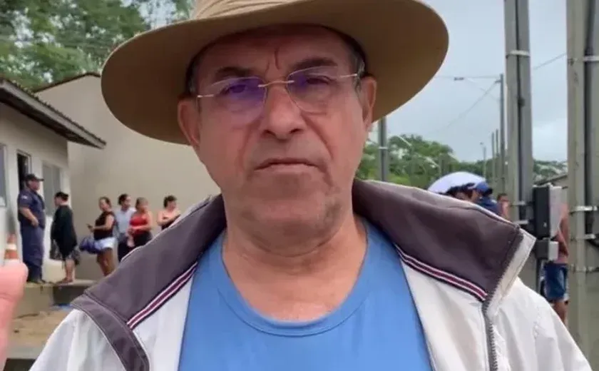 Velório de Marcelo Lima, ex-prefeito de Quebrangulo, reúne familiares e amigos