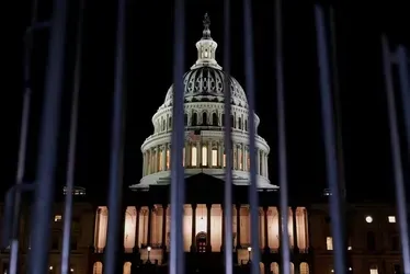 Governo Trump é paralisado após Congresso não aprovar orçamento