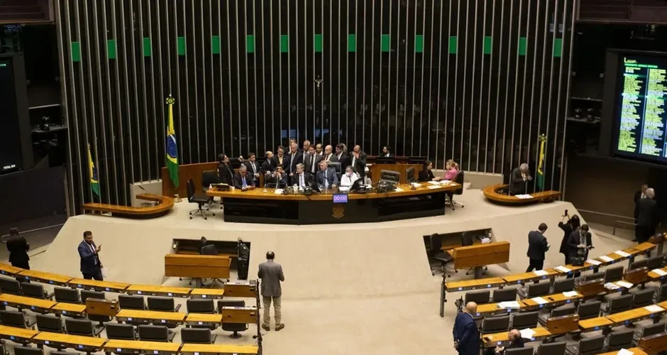 Urgência da isenção do IR deve ir ao plenário da Câmara nesta semana