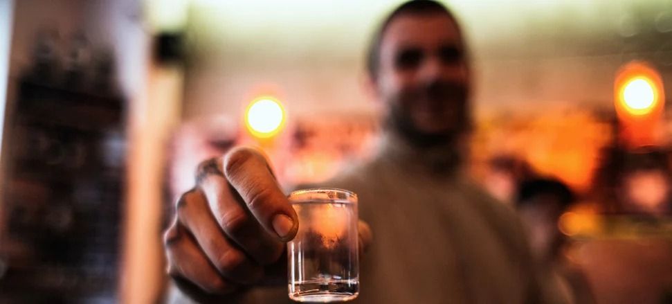 Efeitos do metanol no corpo: o que acontece nas primeiras 12, 24 e 48 horas após a ingestão