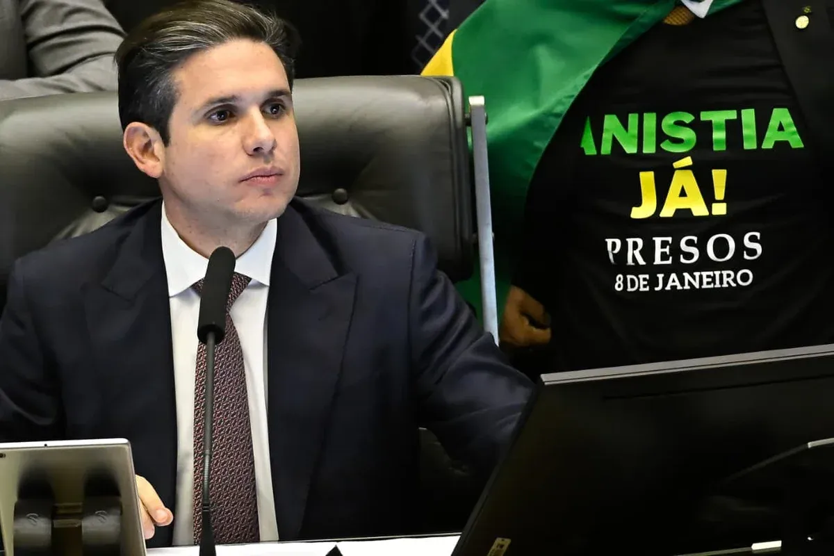 Motta diz que “precisa de mais tempo” para pautar PL da Dosimetria