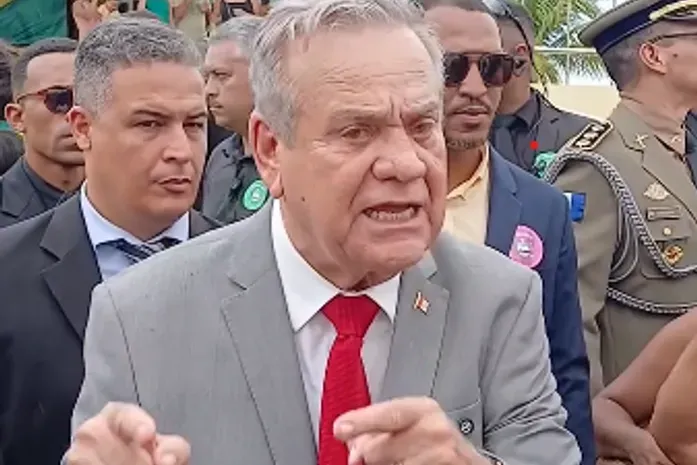 Ronaldo Lessa avalia futuro político e diz que poderia ser “mais útil no Senado”