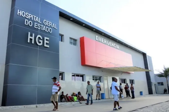 Sindicato dos Médicos repudia cartaz no HGE e denuncia precariedade no atendimento
