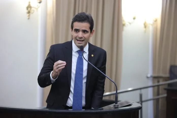 “Não usem crianças para ideologia”: Lelo Maia critica Teca Nelma e cita cargo de Tereza Nelma