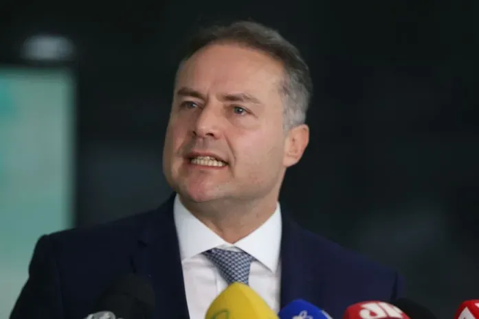 Renan Filho figura entre os ministros mais mal avaliados do governo Lula