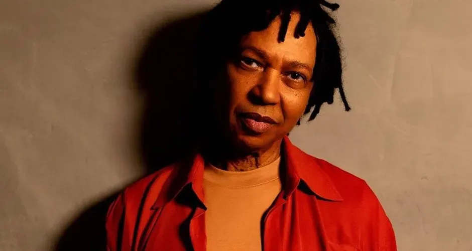 Djavan anuncia novo álbum e turnê para celebrar 50 anos de carreira