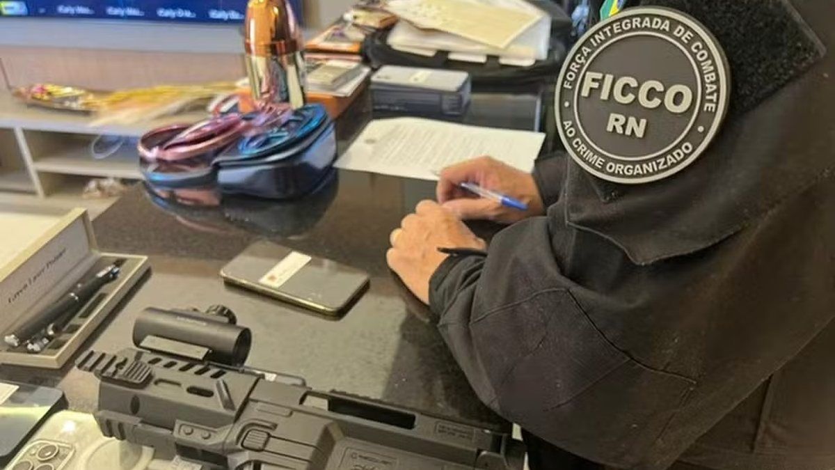 Operação "Treme Tudo": PF realiza prisões em AL, RN e PE; advogada é presa em flagrante