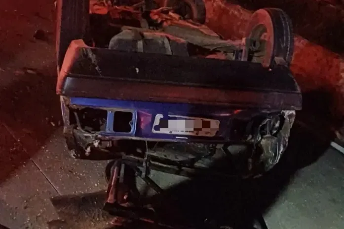 Mulher recusa atendimento após capotamento com quatro feridos em Messias