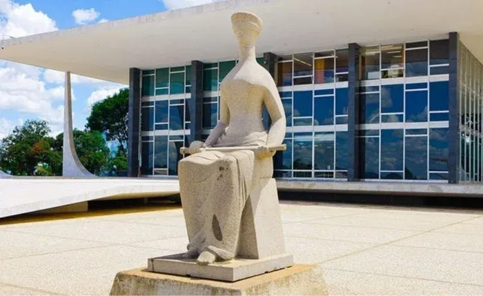 STF responsabilizou 1,1 mil pessoas pelo 8 de Janeiro; 638 são condenadas