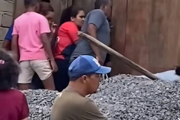 Homem morre após desabamento em obra residencial em São Sebastião