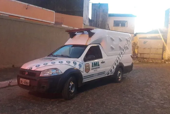 Homem morre eletrocutado ao operar máquina forrageira em Girau do Ponciano