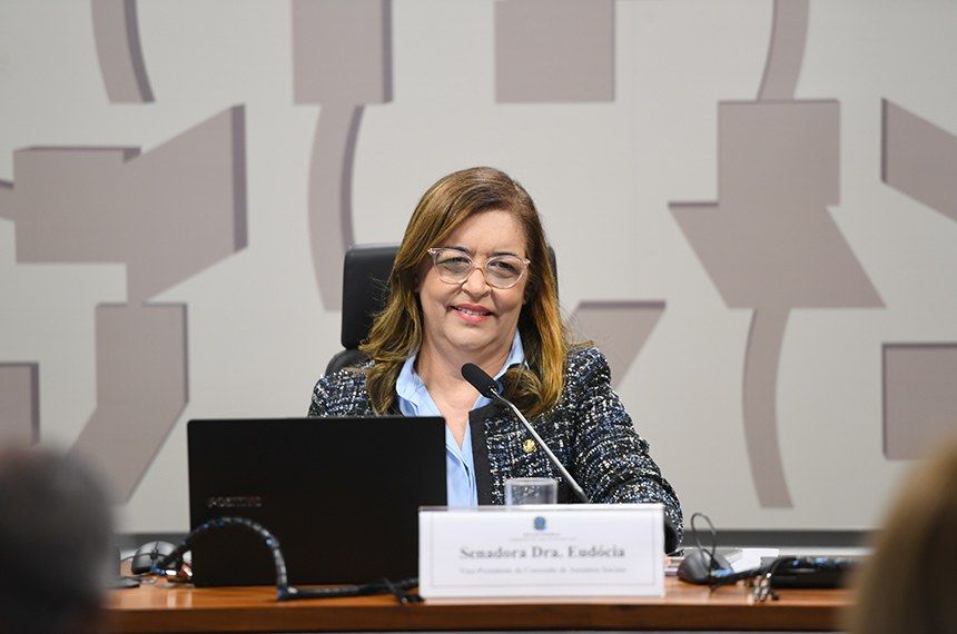 Senadora alagoana propõe Subcomissão do Câncer no Senado para debater vacinas e tratamentos inovadores