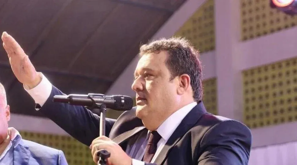 Servidores de Colônia Leopoldina sofrem demissão em massa em pleno fim de ano