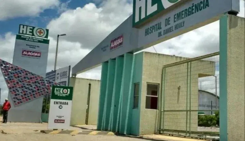 Homem armado aborda casal em carroça e balear mulher no Agreste de Alagoas