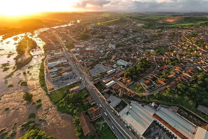 Prefeituras de AL decretam ponto facultativo e feriadão se forma; veja